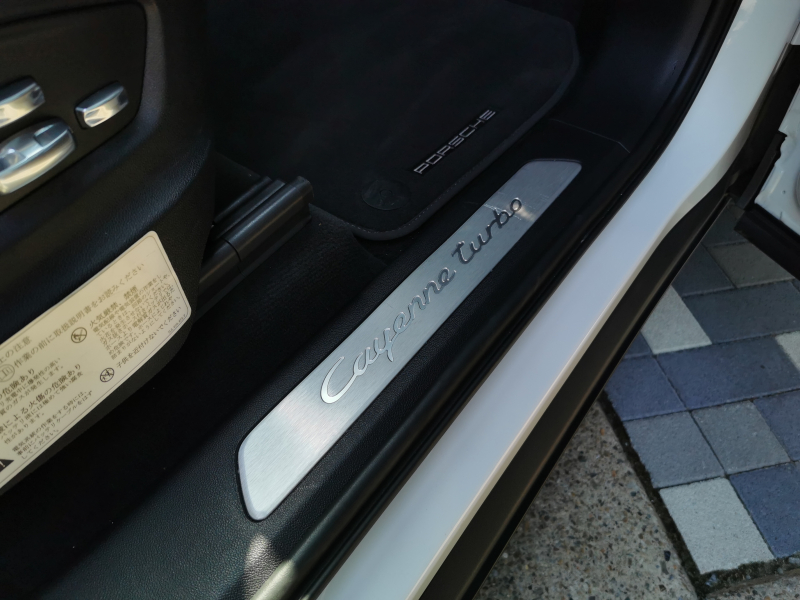 ポルシェ カイエンクーペ 中古車