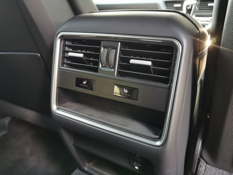 ポルシェ カイエンクーペ 中古車