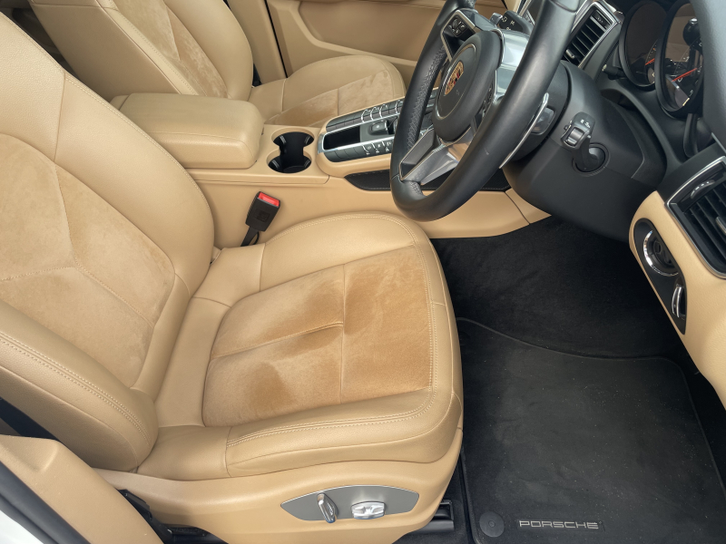 ポルシェ マカン 中古車