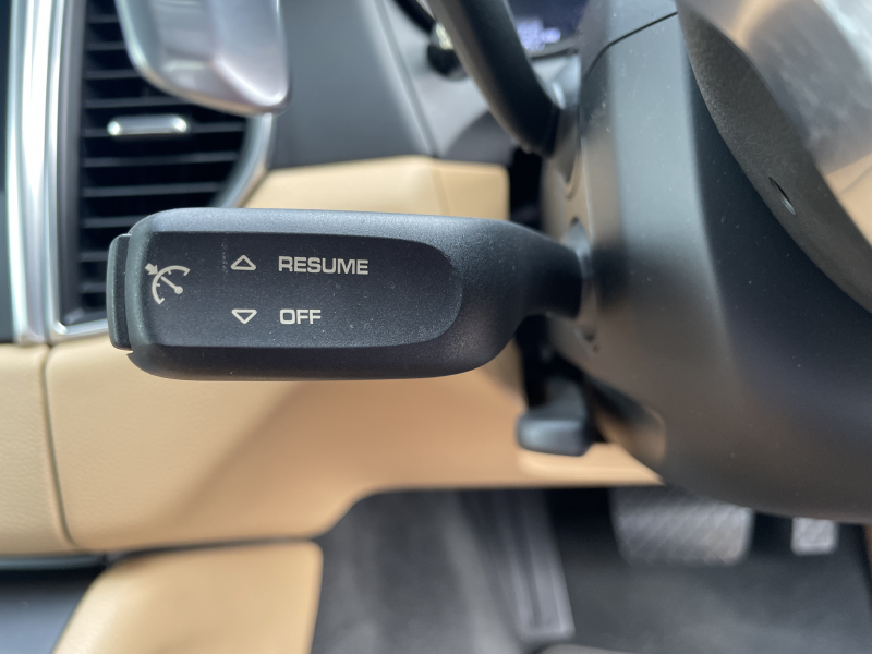 ポルシェ マカン 中古車