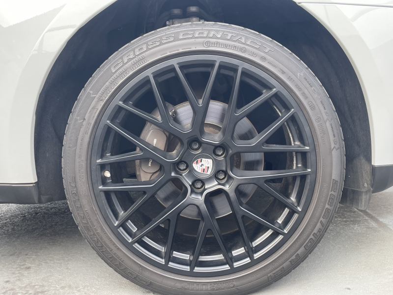 ポルシェ マカン 中古車