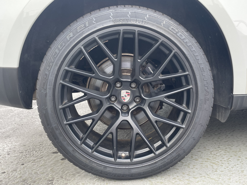 ポルシェ マカン 中古車