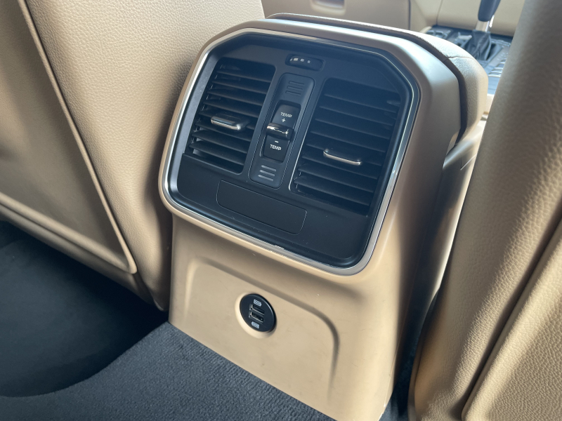 ポルシェ マカン 中古車