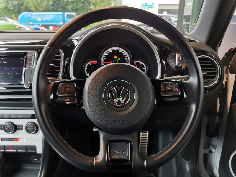 フォルクスワーゲン ザ・ビートル 中古車