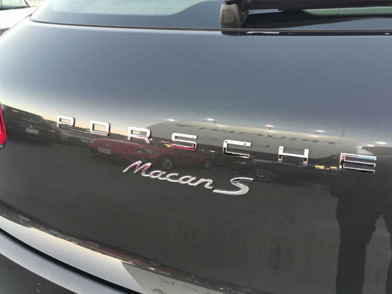 ポルシェ マカン 中古車