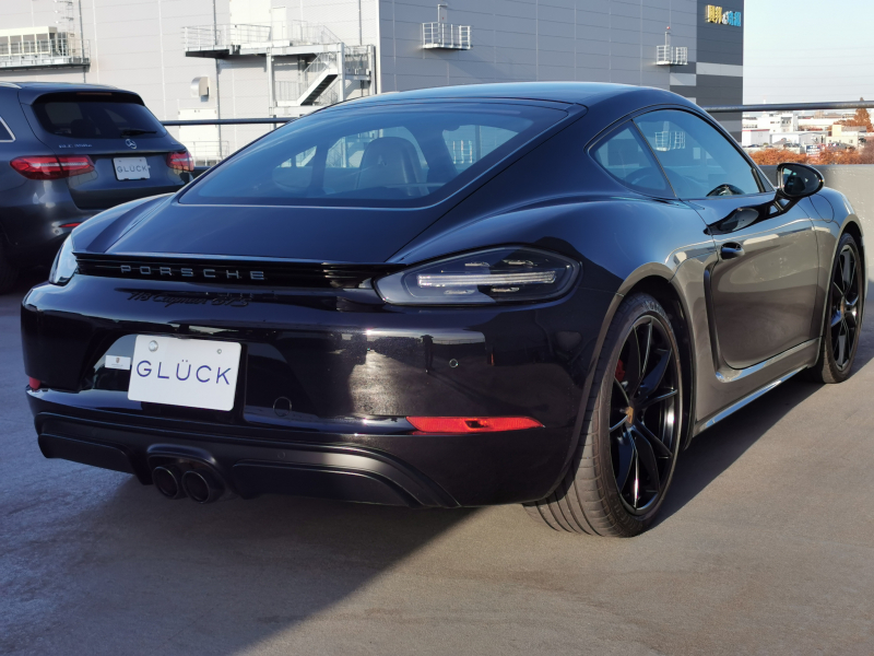 ポルシェ 718 ケイマン 中古車