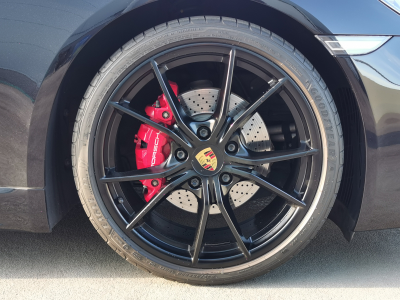 ポルシェ 718 ケイマン 中古車