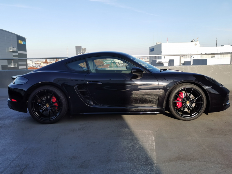 ポルシェ 718 ケイマン 中古車