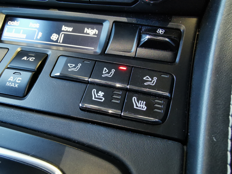 ポルシェ 718 ケイマン 中古車