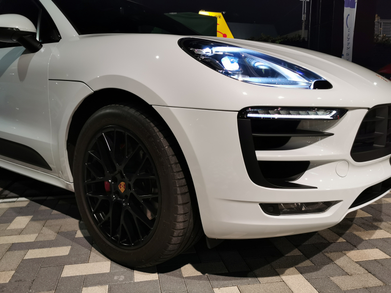 ポルシェ マカン 中古車