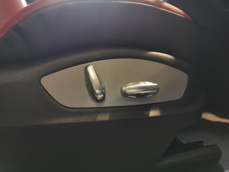 ポルシェ マカン 中古車