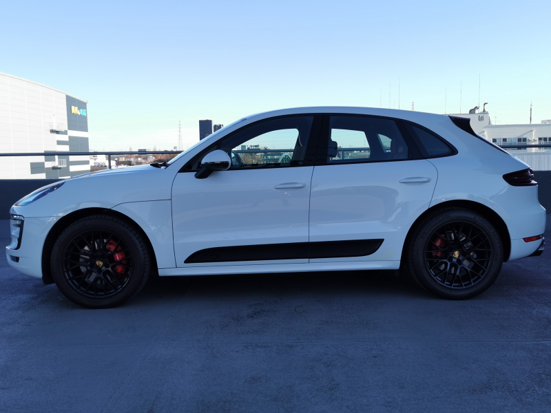 ポルシェ マカン 中古車