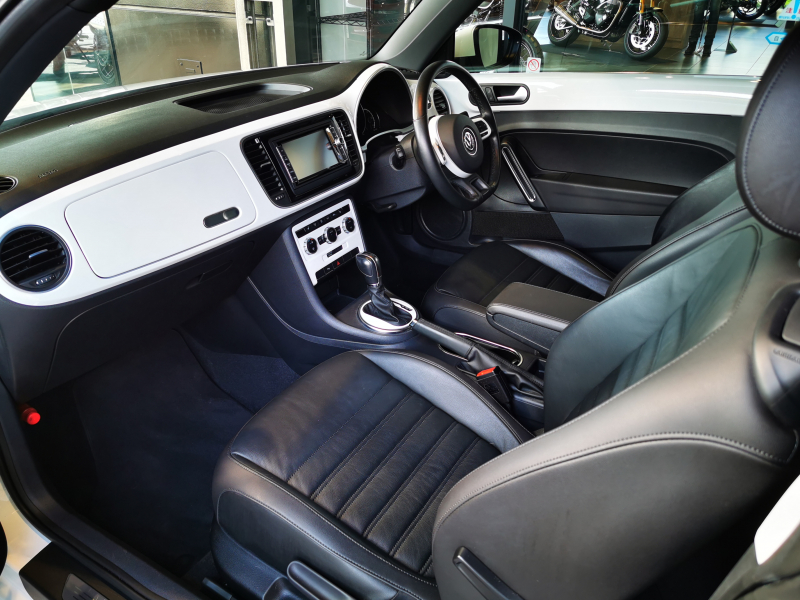 フォルクスワーゲン ビートル 中古車