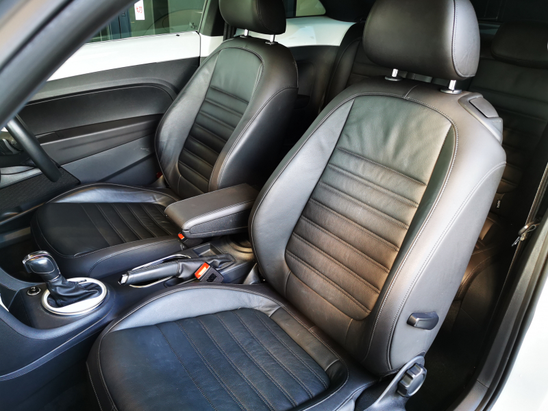 フォルクスワーゲン ビートル 中古車