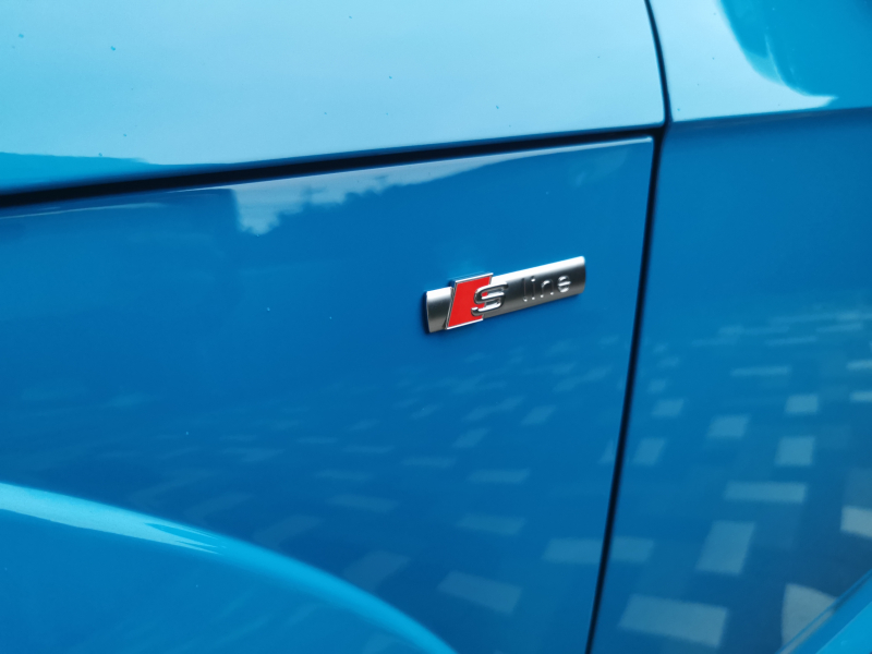 アウディ TTクーペ 中古車