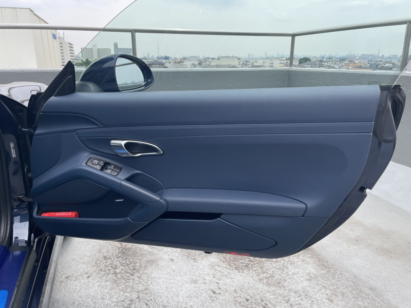 ポルシェ ケイマン(Type981) 中古車