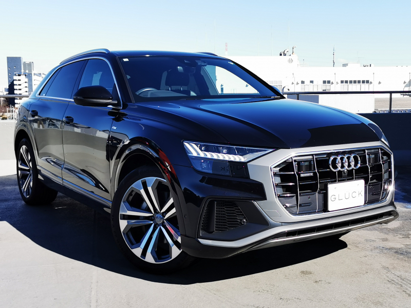 アウディ Q8 中古車