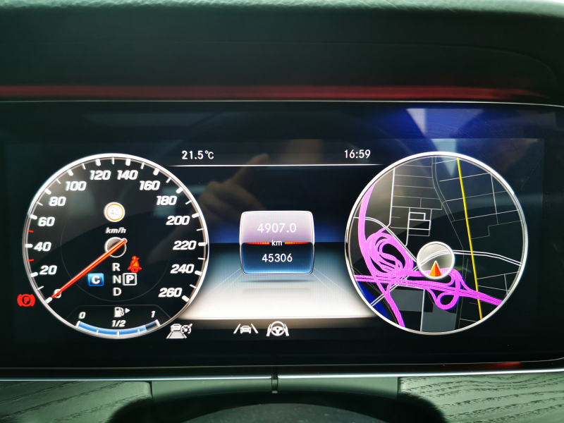 メルセデスベンツ Eクラス 中古車