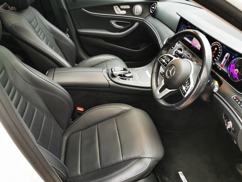 メルセデスベンツ Eクラス 中古車