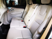 ボルボ XC90 中古車