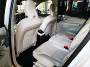 ボルボ XC90 中古車