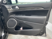 ジープ グランドチェロキー 中古車