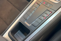 ポルシェ 718 ケイマン 中古車