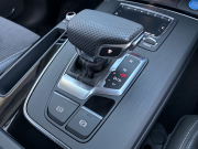 アウディ Q5 中古車