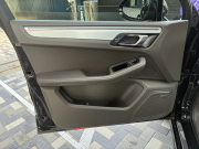 ポルシェ マカン 中古車