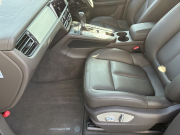 ポルシェ マカン 中古車