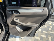 ポルシェ マカン 中古車