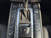 ポルシェ マカン 中古車