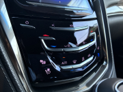 キャデラック CTS 中古車