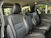 トヨタ(US) シエナ 中古車