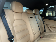 ポルシェ マカン 中古車