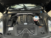 ポルシェ マカン 中古車