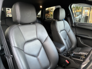 ポルシェ マカン 中古車