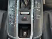 ポルシェ マカン 中古車