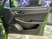 ポルシェ マカン 中古車