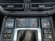 ポルシェ マカン 中古車