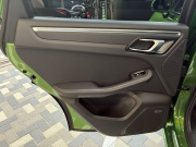 ポルシェ マカン 中古車