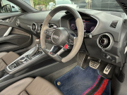 アウディ TT RS ロードスター 中古車