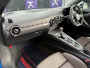 アウディ TT RS ロードスター 中古車