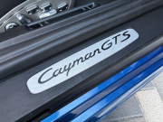 ポルシェ 718 ケイマン 中古車