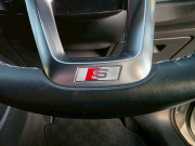 アウディ Q3 中古車