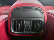 マセラティ レヴァンテ 中古車