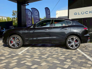 マセラティ レヴァンテ 中古車