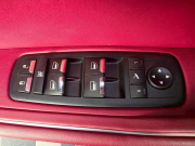 マセラティ レヴァンテ 中古車