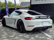 ポルシェ 718 ケイマン 中古車