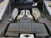 アウディ R8 中古車